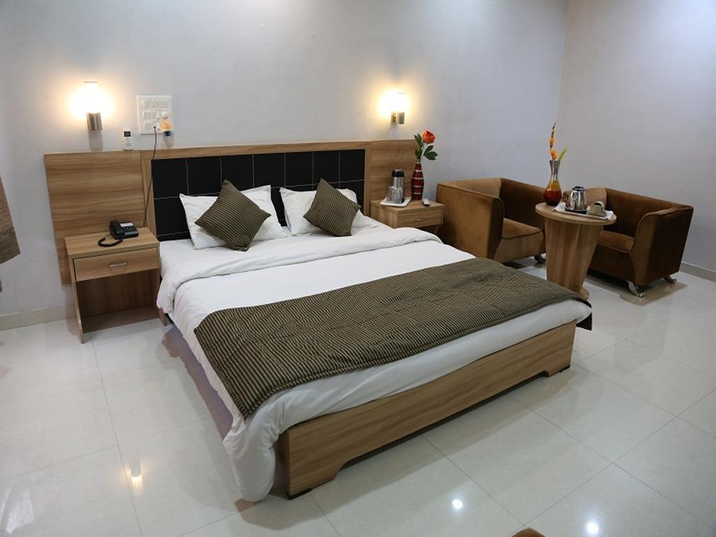 Leo Resorts Dźunagadh Pokój zdjęcie